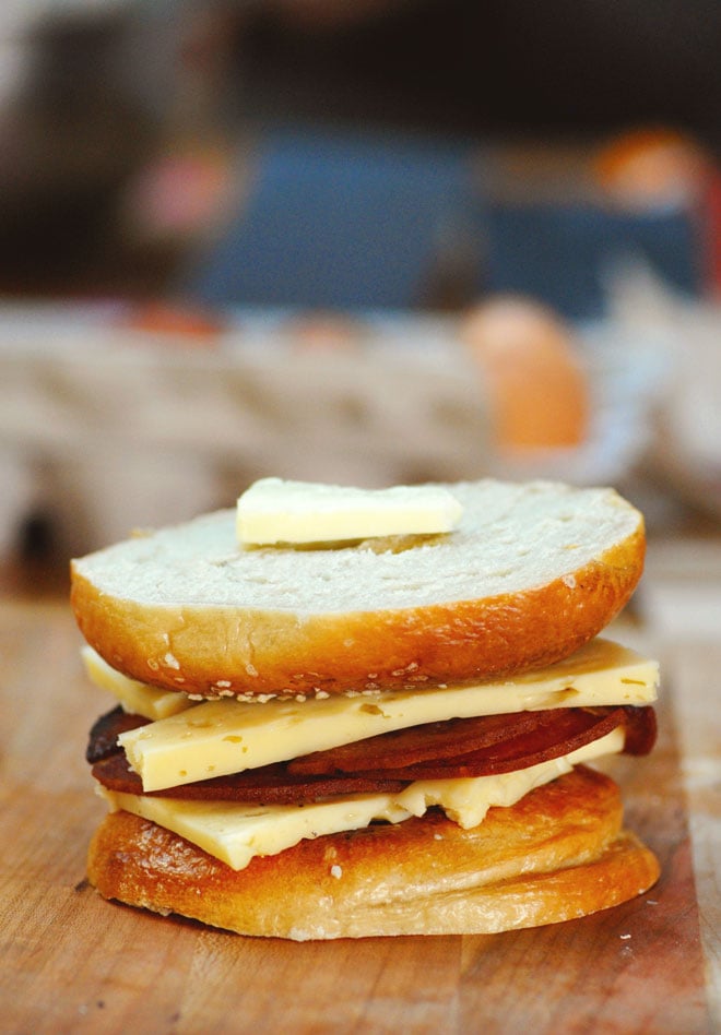 https://grilledcheesesocial.com/wp-content/uploads/2014/12/porkroll-bagel-grilled-cheese-social-4.jpg