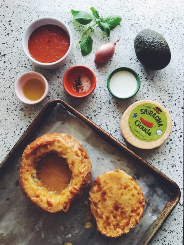 Honey Sriracha Grilled Cheese Bread Bowl with Creamy Tomato Soup