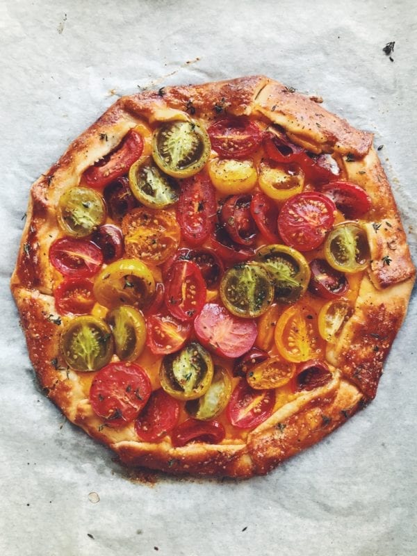 summer galette with heirloom tomatoes, sharp cheddar and thyme