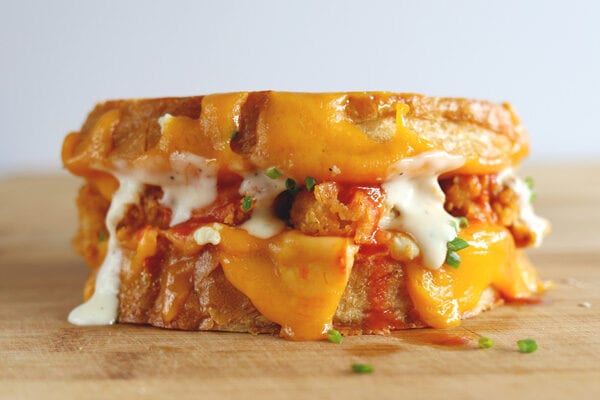buffalo chicken grilled cheese