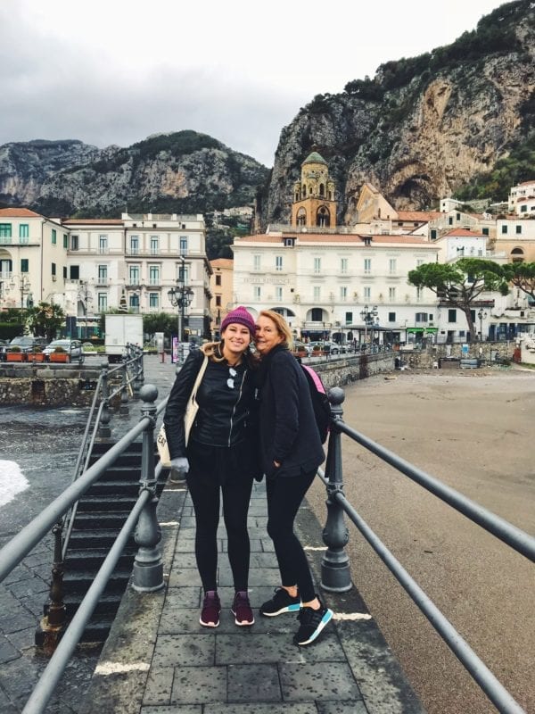 MacKenzie SMith Sheila smith italy