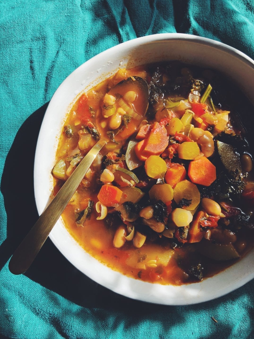 Spicy Lemon, Kale and White Bean Detox Soup