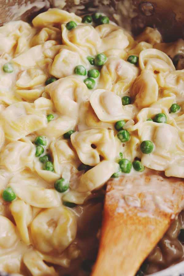 20 Minute Tortellini Alla Panna with Peas - Grilled Cheese Social