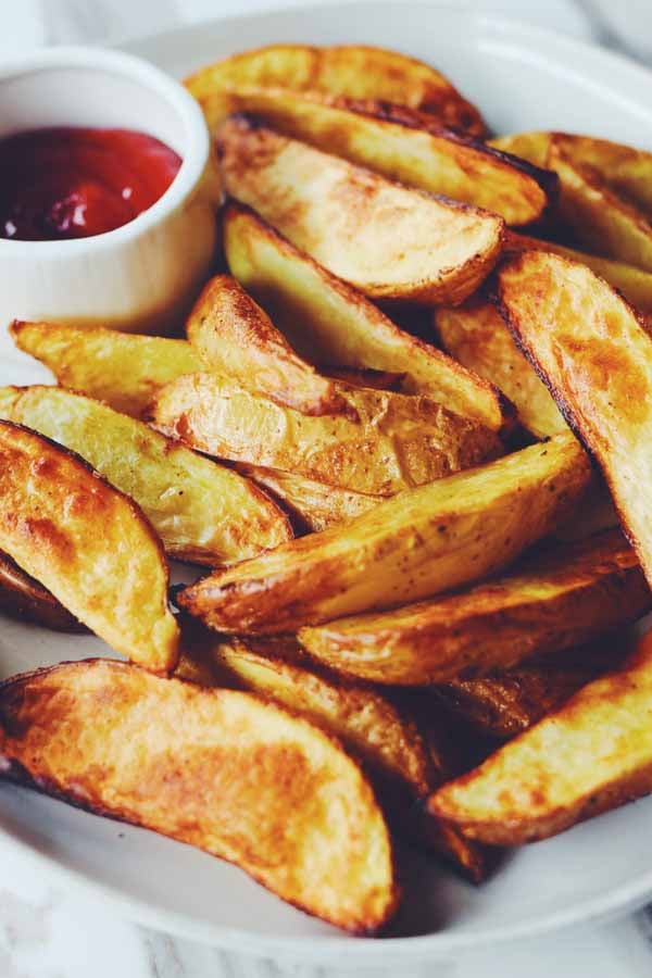 Restaurant Style Air Fryer Potato Wedges - Grilled Cheese Social