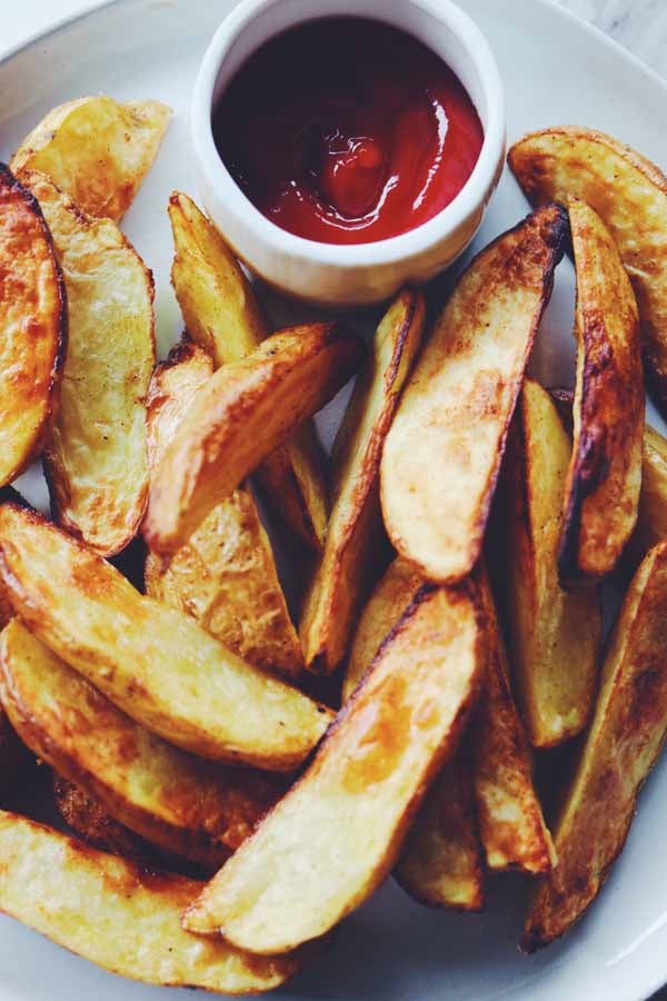 air fryer potato wedges with ketchup