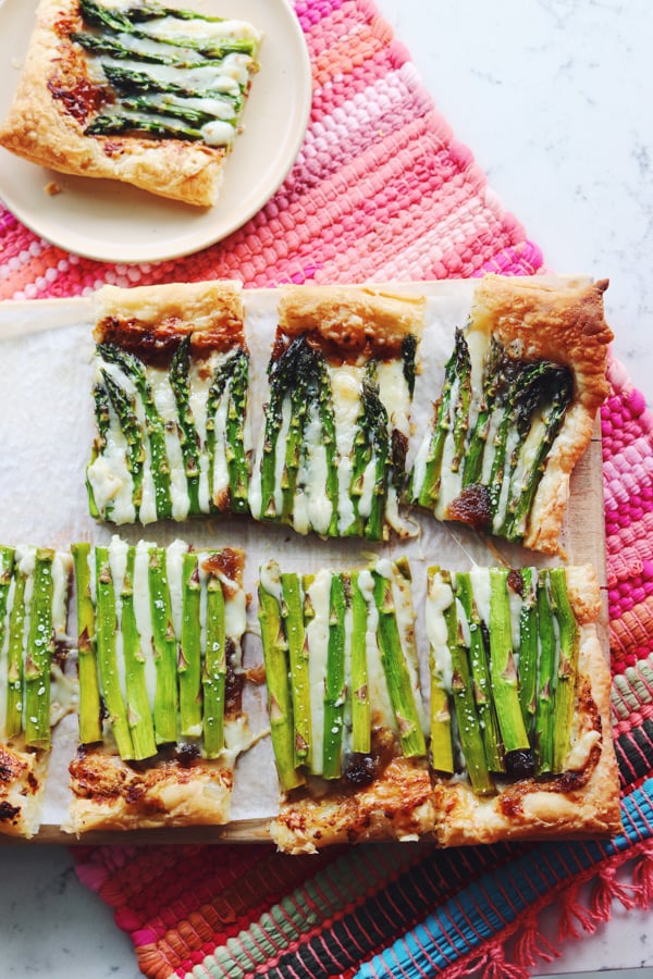 cheesy asparagus puff pastry