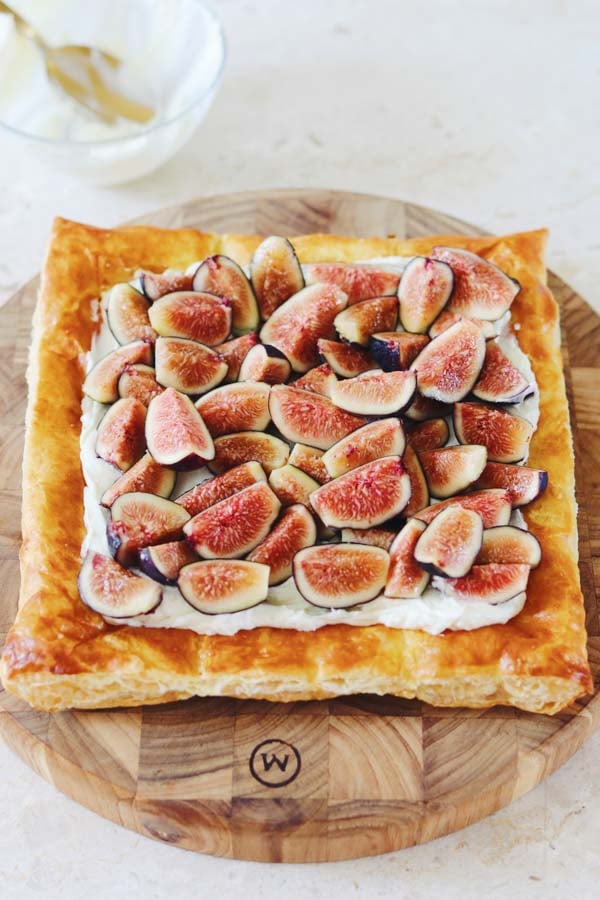 fig tart with honey whipped goat cheese