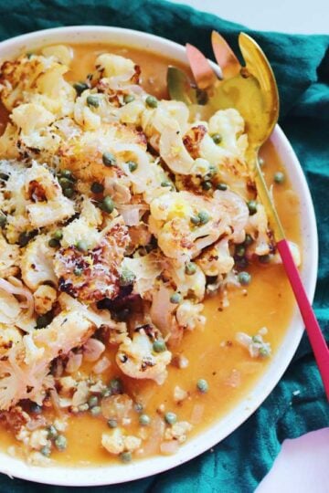sheet pan cauliflower piccata