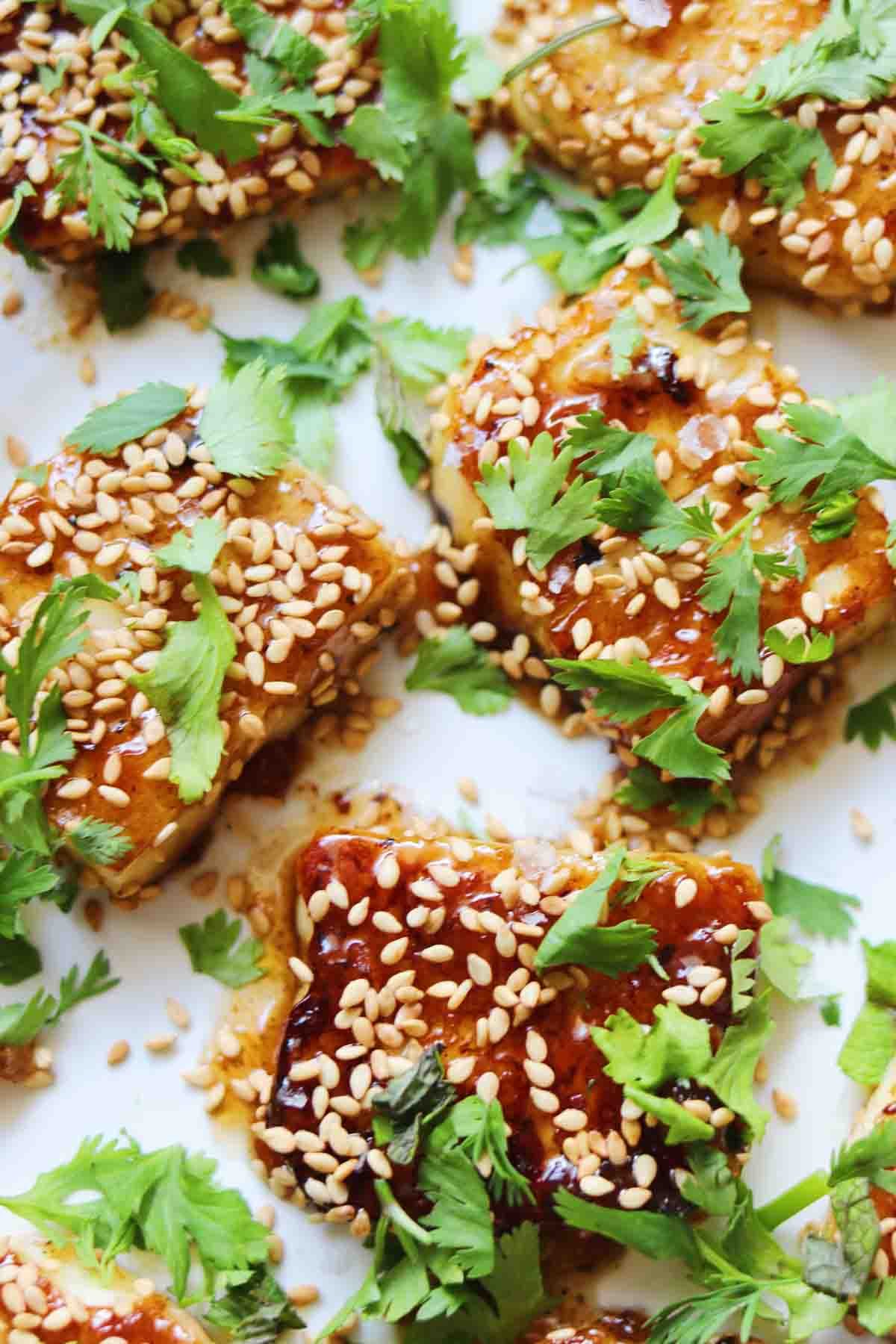 sweet-and-sticky-halloumi-bites-grilled-cheese-social