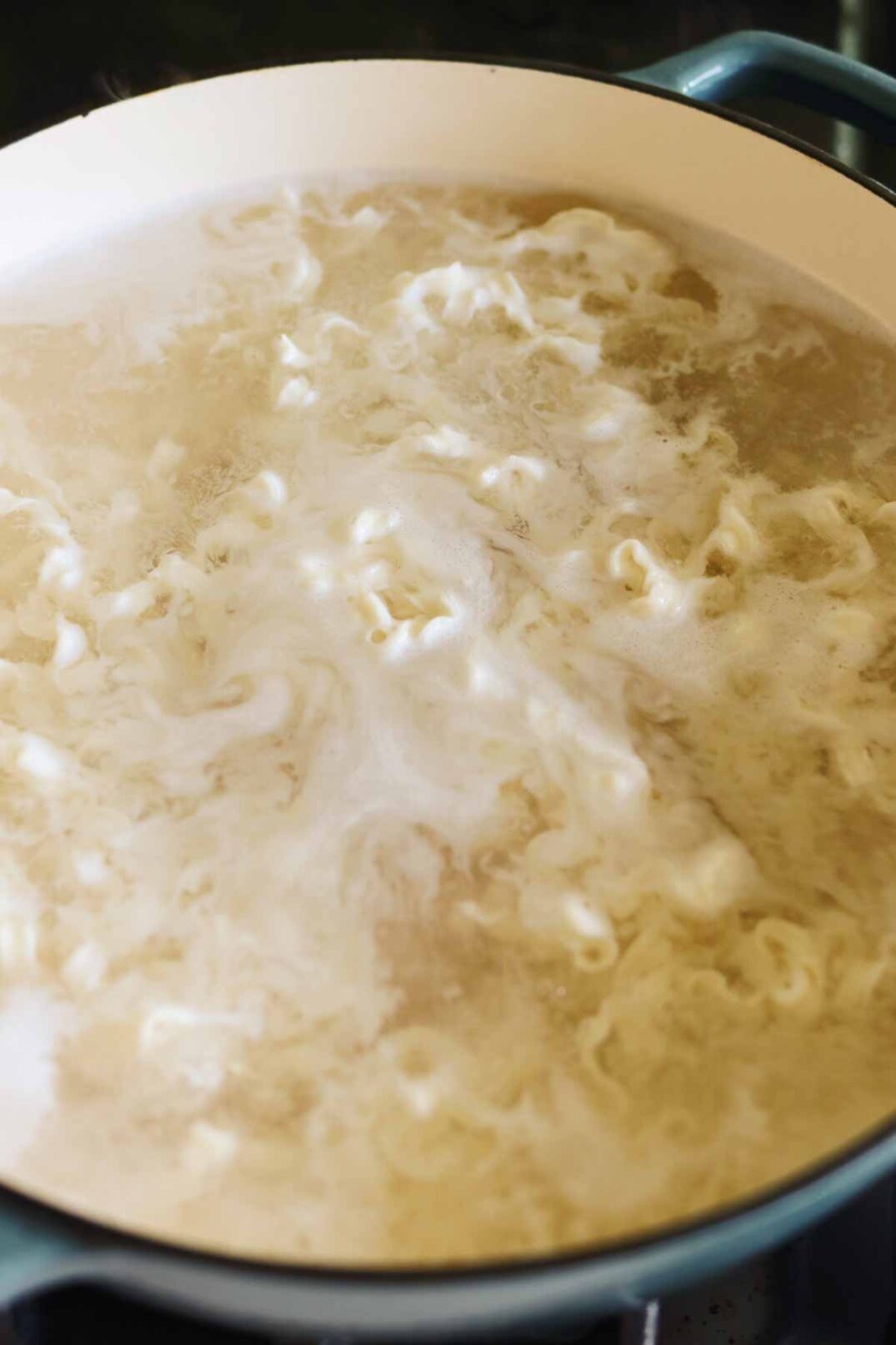 trader joe's squiggly noodles cooking in water.