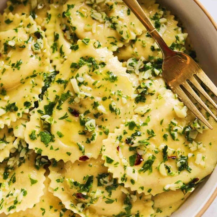 Trader Joe's Cauliflower Ravioli With Aglio E Olio - Grilled Cheese Social