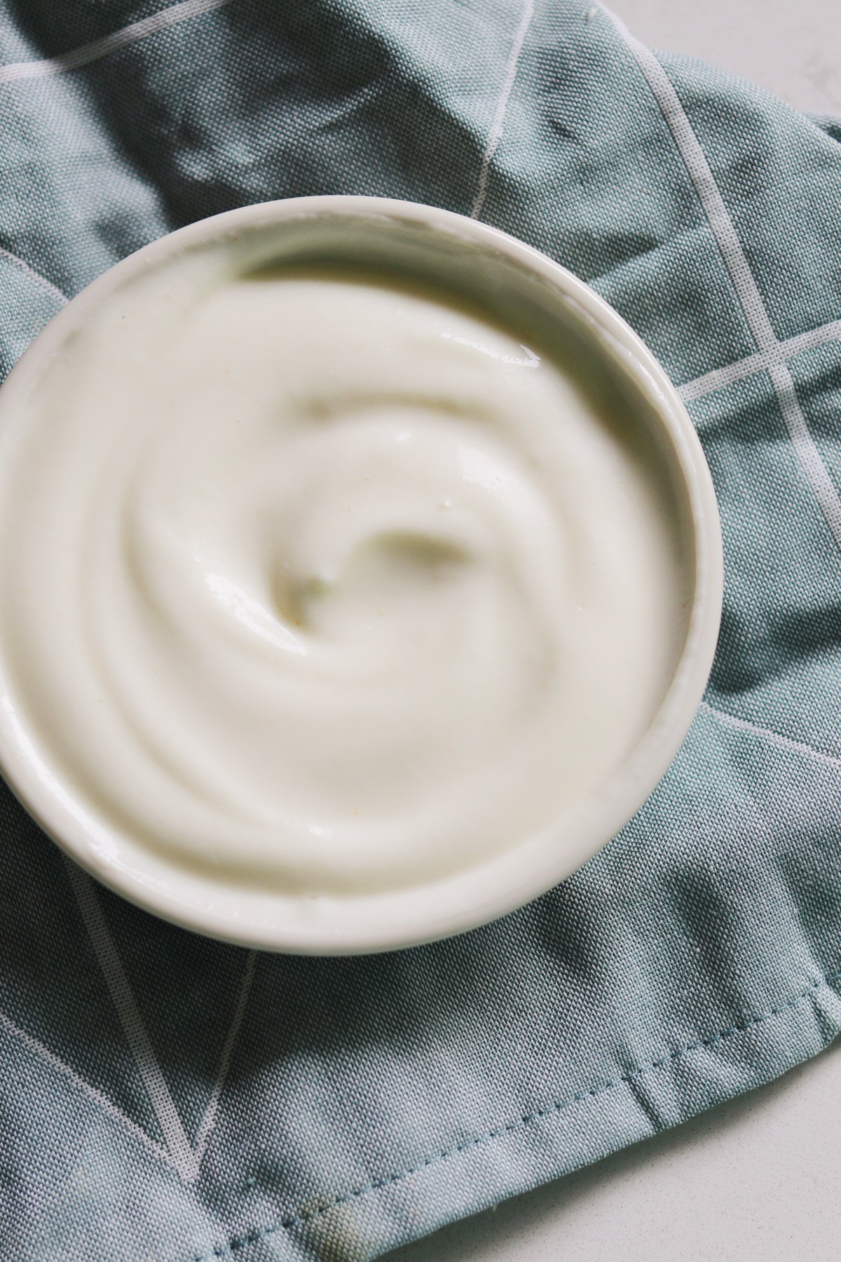 White Garlic Sauce Recipe for Shawarma (Cava Lebanese Toum)