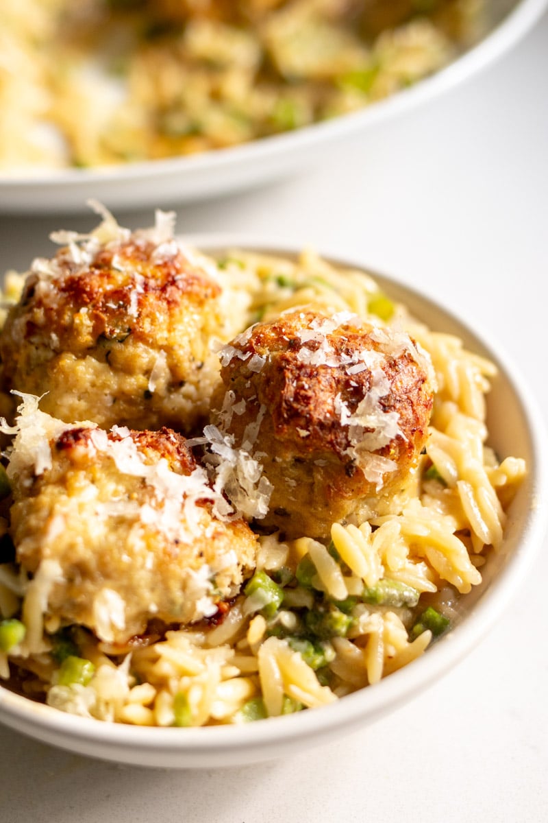 easy ground chicken dinner in a serving bowl.