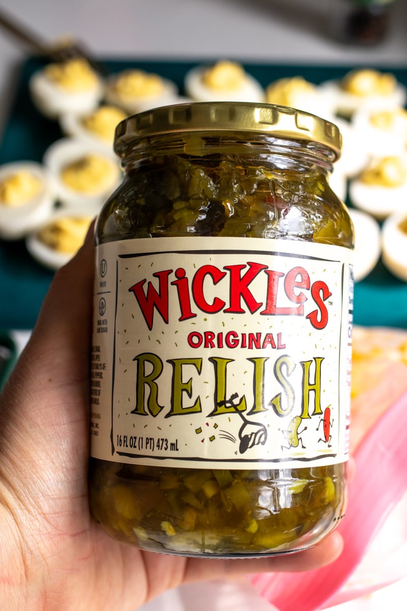 a jar of wickle's pickles relish.