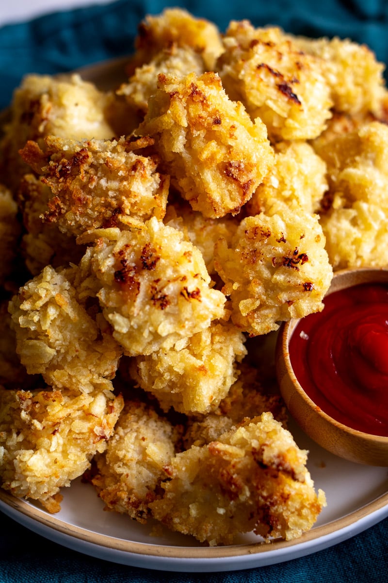 an up close look at the texture on this baked popcorn chicken recipe. 