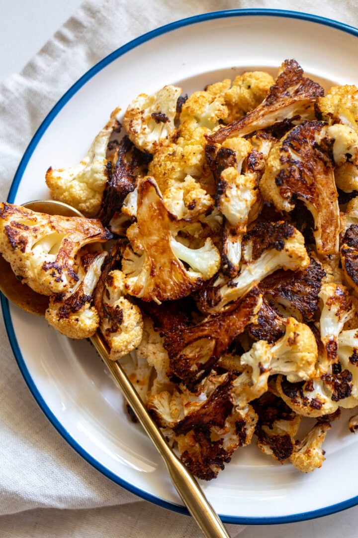 Crispy Roasted Cauliflower Recipe with Parmesan - Grilled Cheese Social