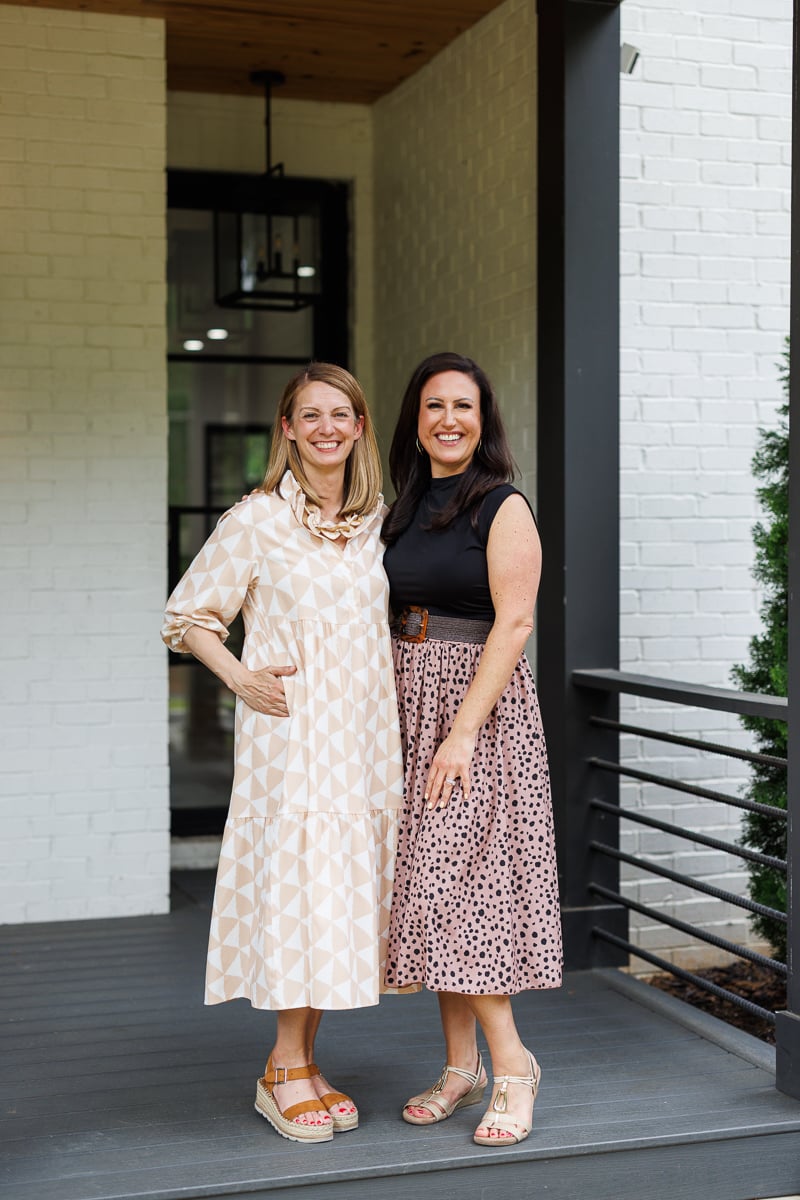 liz from the lemon bowl and lauren from the curious plate smiling together.